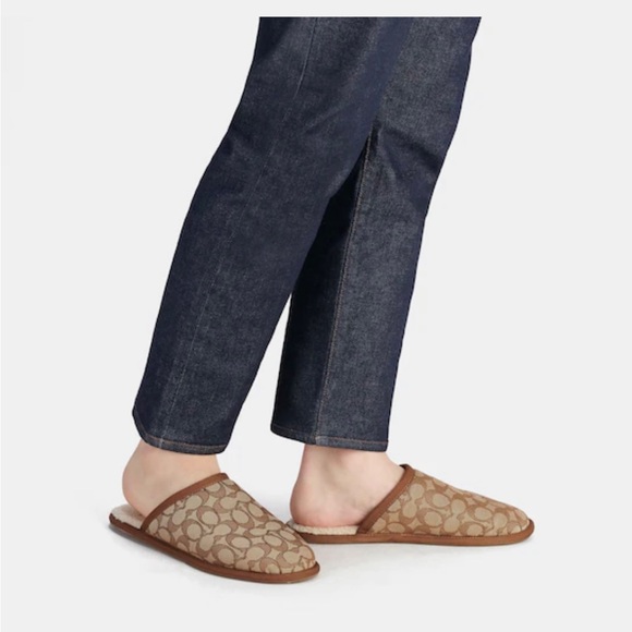 Coach Men's Slipper In Signature Jacquard - Colour: Khaki/Vintage Khaki Size: 8 - Picture 4 of 5